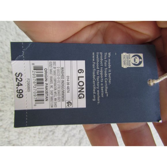 Women's Mid-Rise Curvy Fit Skinny Jeans - Universal Thread Medium Wash 6/28L - Picture 6 of 7